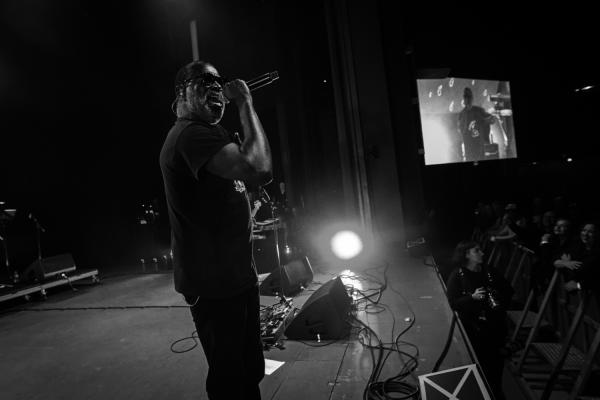 13 TVOTR bw 08 resized to 1500x1000